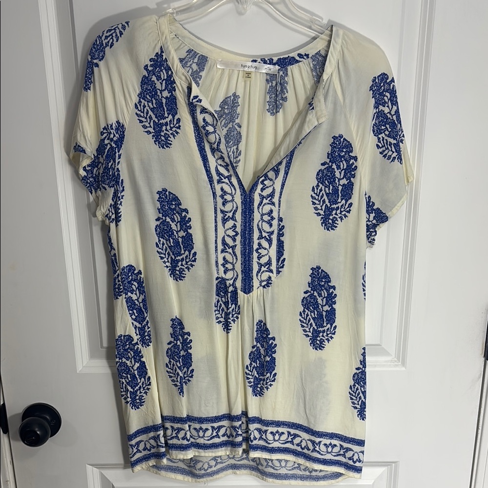 Fun 2 Fun Blue and Cream Women's Top